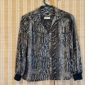 Tops 'n Tops Womens 8 Top Animal Print Long Sleeves Vintage Y2K Office Party